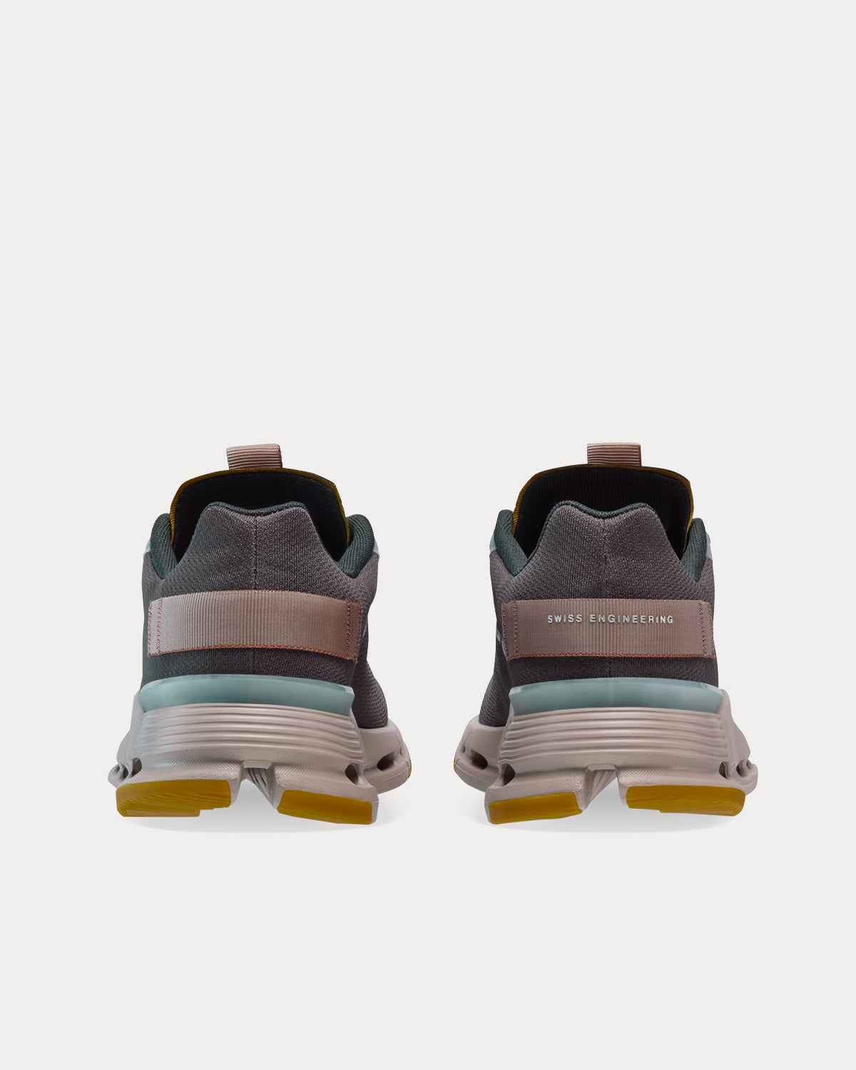 On Running - Cloudnova Form Titanite Quartz Running Shoes