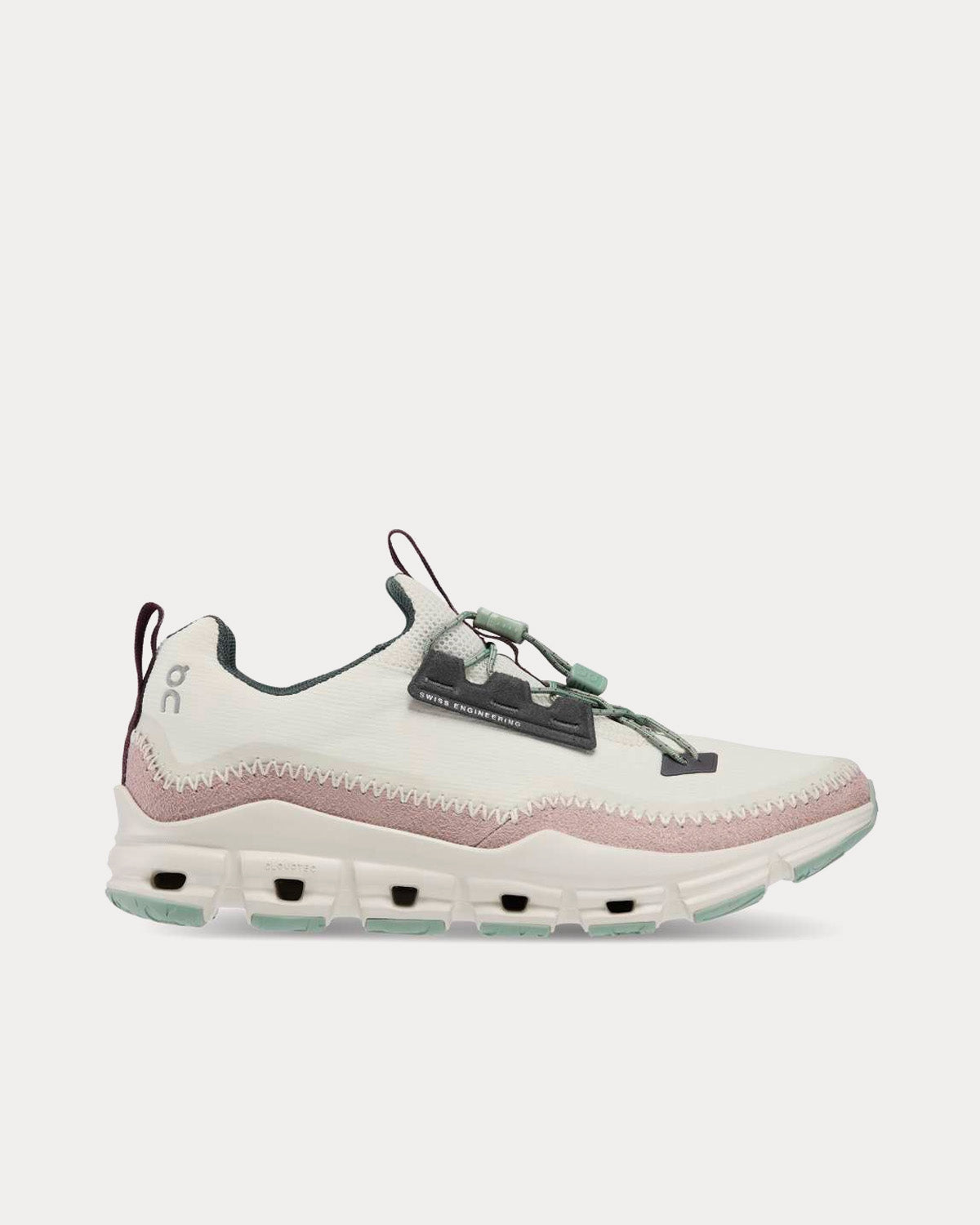 on-running-cloud-away-ice-moss