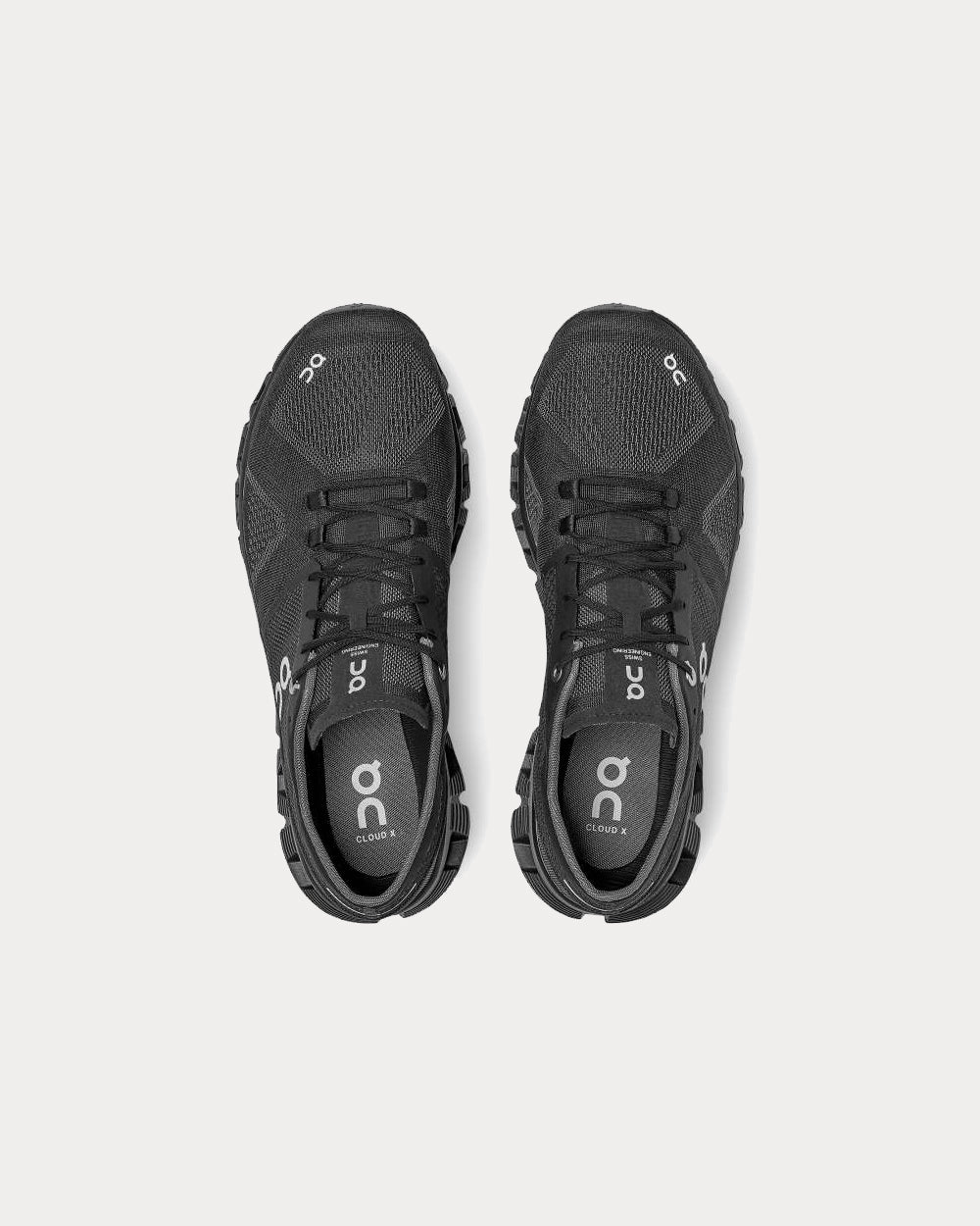 On Running Cloud X Black Running Shoes Sneak in Peace