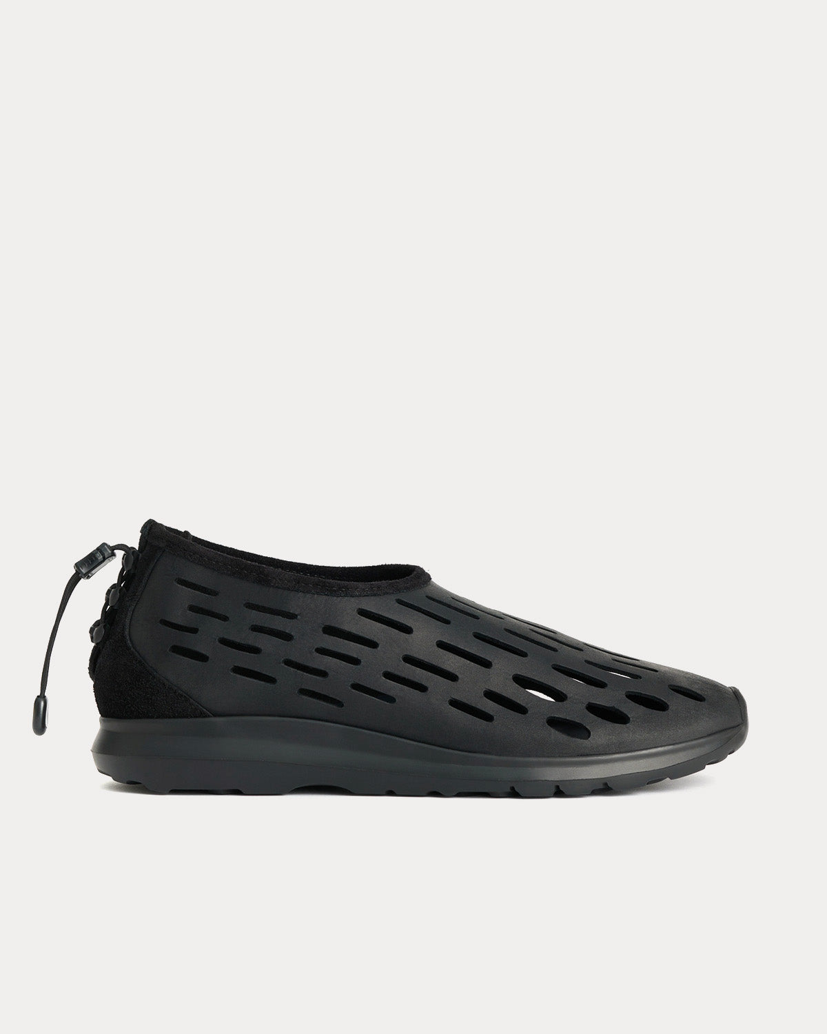 靴 OUR LEGACY STRAINER / BLACK LEATHER Our Legacy Unisex Strainer Leather Black Slip On Sneakers