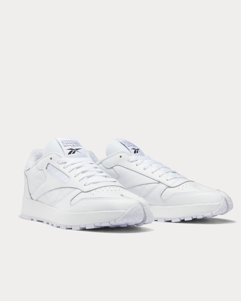 Reebok X Maison Margiela Classic Leather Tabi White Low Top Sneakers - 2