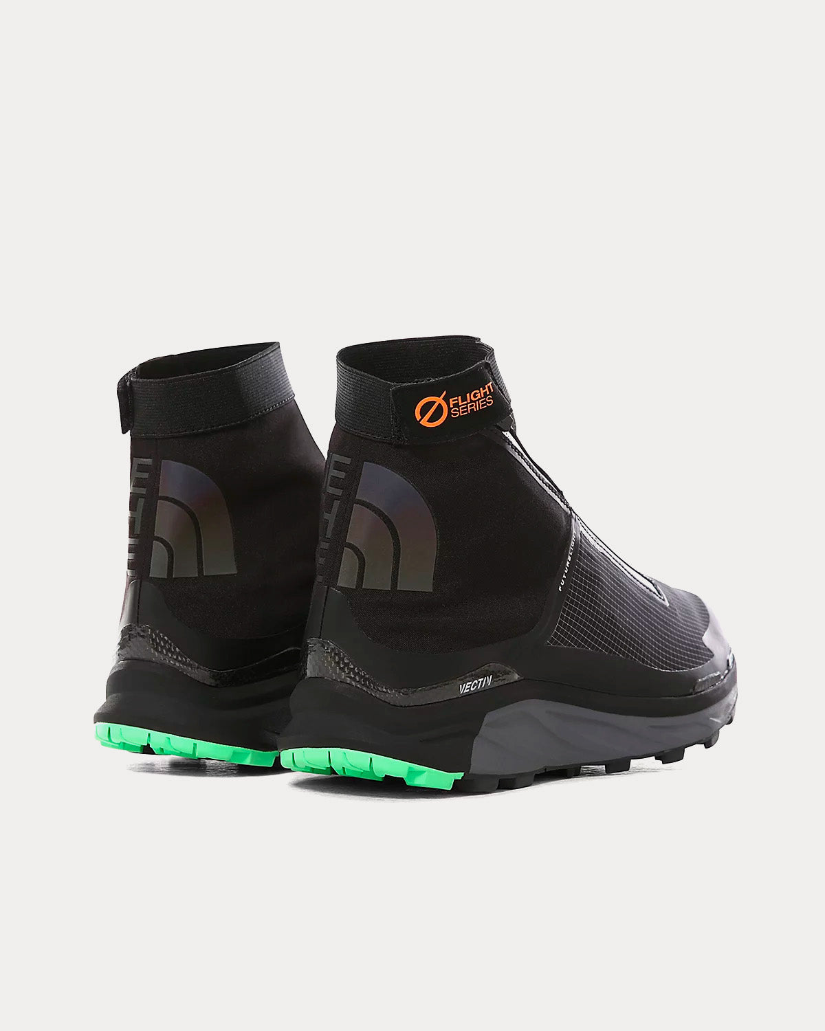 The North Face - VECTIV™ FUTURELIGHT™ Flight Guard Trail Black / Chlorophyll Green Running Shoes