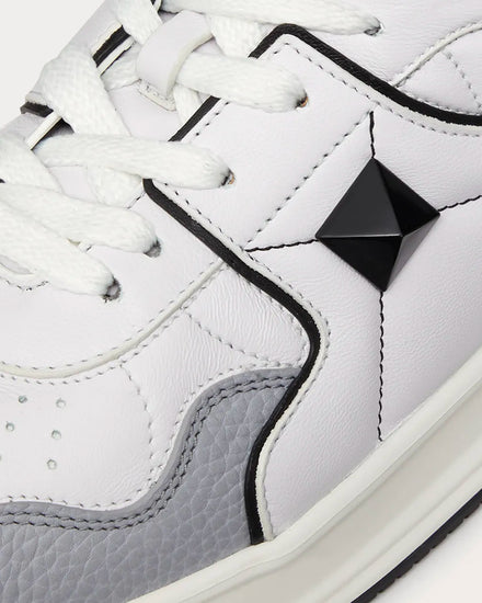 Valentino One Stud Calfskin White / Black Low Top Sneakers - 4
