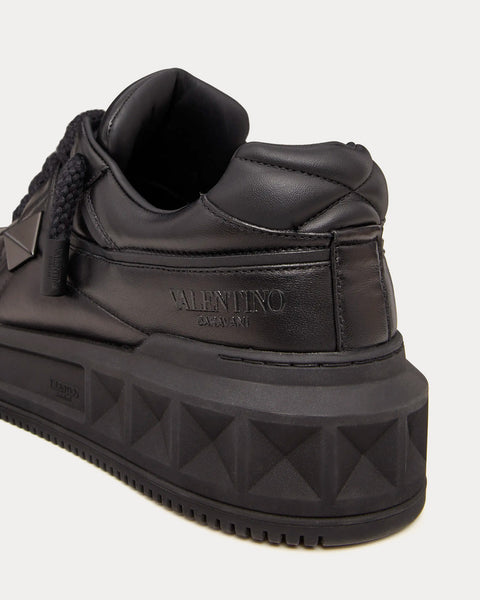 One Stud Nappa Leather Black Low Top Sneakers