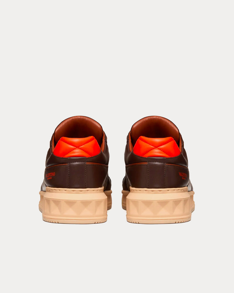 Valentino One Stud Fondant / Ivory Low Top Sneakers - 4