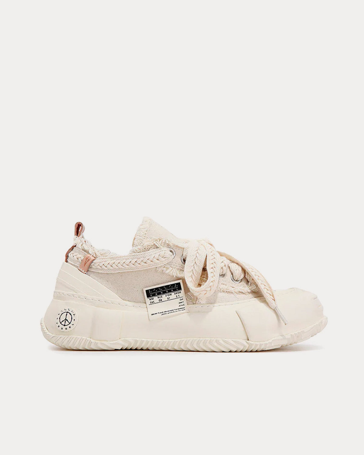 xVESSEL - G.O.P. 2.0 Marshmallow White / White Low Top Sneakers