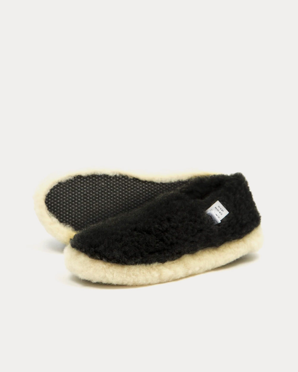Yoko Wool - Siberian Wool Black Slip Ons